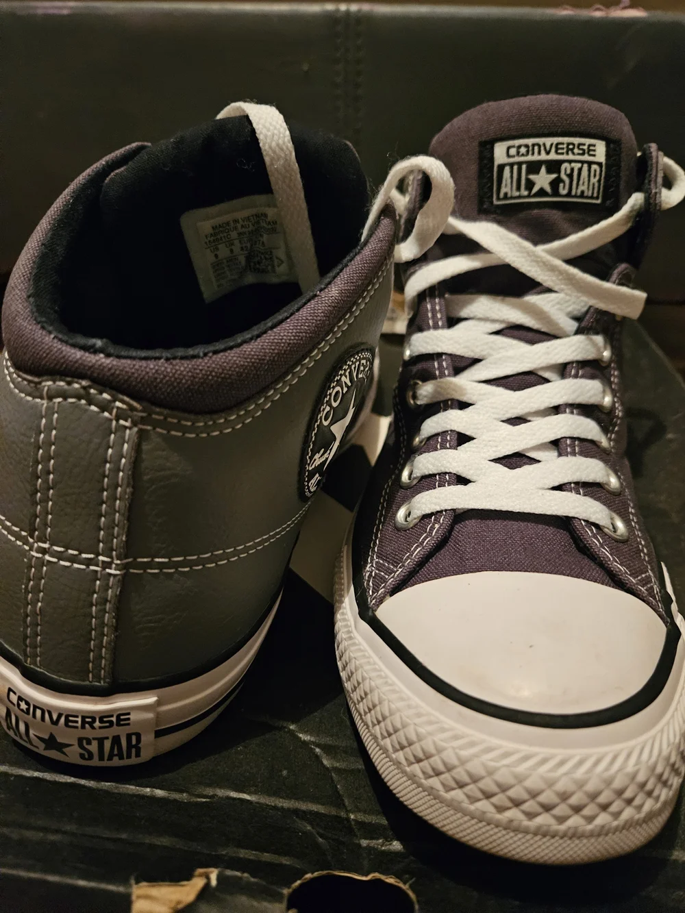 Converse Chuck Taylor All Star High Top Sneakers - Picture 4 of 5